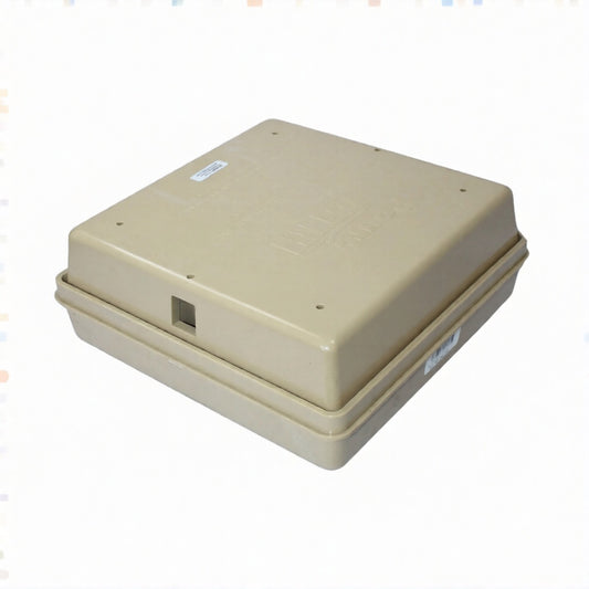 Pour-A-Lid SQPALTAN Tan Square Skimmer Cover Close-Up