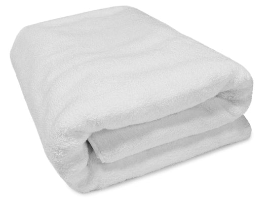 FatTowels Super Plush Terry Pool Towel 36x72 FT45-W Folded